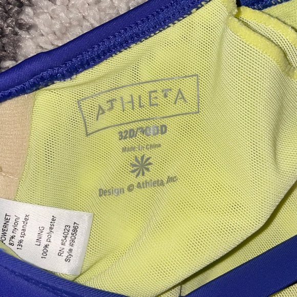 ATHLETA swim top size 32D - Picture 3 of 5
